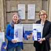 Zu sehen sind Nicole Schramel, i-Punkt, Elke Heer, Beauftragte für Chancengleichheit und Angela Herzog, Designerin und Vertreterin des Gmünder Frauenforums.