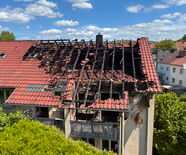 Ausgebrannter Dachstuhl 26 06 07