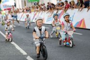 Bild von jungen Radfahrern bei der kinder Joy of Moving Veranstaltung