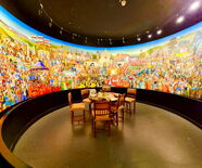 Rundbild Panoramamuseum mit Tisch und Stühlen