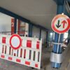 Zu sehen ist die Absperrung im Fehrle-Parkhaus