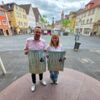 Zu sehen sind die Organisatioren Robert Frank und Lisa Herrmann