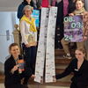 Zu sehen sind die Organisatorinnen und Veranstalterinnen zum Frauentag 2024 im Gmünder Ratahaus