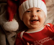 Baby mit Schwäbisch Gmünderle Body