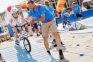Bild von jungen Radfahrern bei der kinder Joy of Moving Veranstaltung
