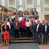 Zu sehen ist ein Gruppenbild der Jubilare