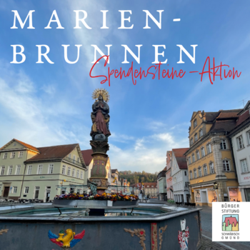 Titelseite des Flyers "Marienbrunnen Spendensteine-Aktion" im Hintergrund ist ein Bild des Marienbrunnens zu sehen